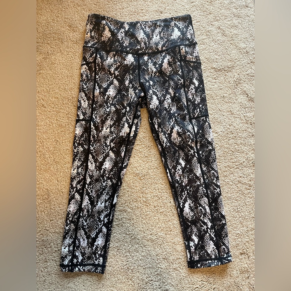 Constantly Varied Gear Leggings